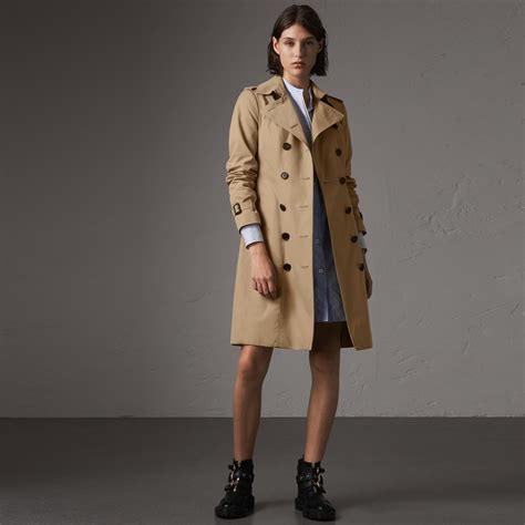 burberry trench coat sandringham long|burberry chelsea trench coat review.